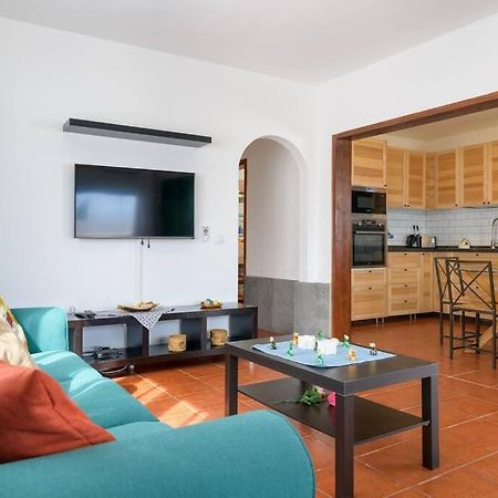 Hermosa Casa Vacacional, Muy Cerca A La Playa. Guatiza Extérieur photo